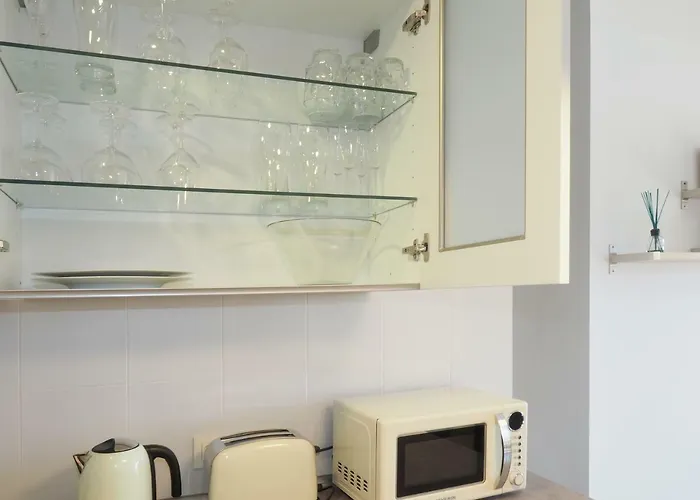 アパート La Perla: Sea View And Pool *