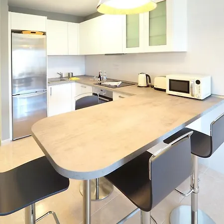 La Perla: Sea View And Pool