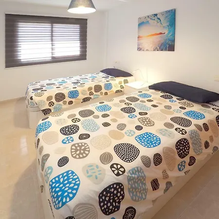 La Perla: Sea View And Pool Apartament *