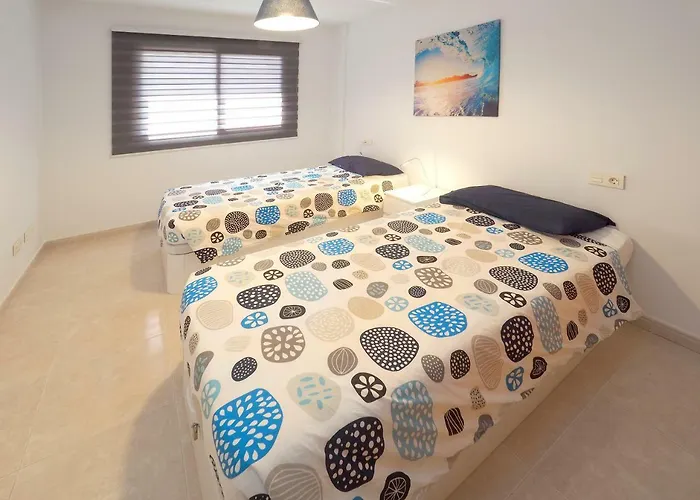 La Perla: Sea View And Pool Apartament *